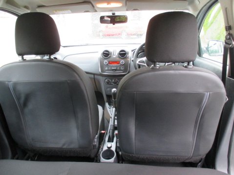 Dacia Sandero 1.0 SCe Ambiance Euro 6 5dr 32