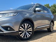 Mitsubishi Outlander DESIGN 15