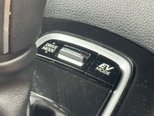 Toyota Corolla 2.0 VVT-h Icon Hatchback 5dr Petrol Hybrid CVT Euro 6 (s/s) (196 ps) 37