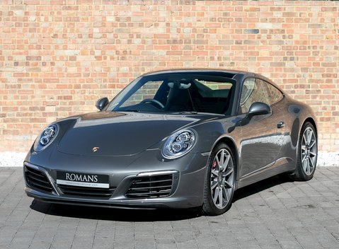 Porsche 911 (991.2) Carrera S 6