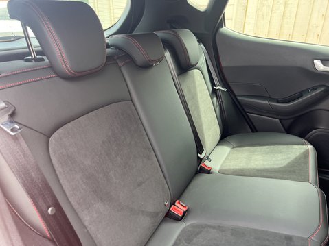 Ford Fiesta (Sold) 1.5T EcoBoost ST-3 Hatchback 5dr Petrol Manual Euro 6 (s/s) (200 ps) 13