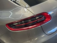 Porsche Macan 3.0 Macan S Semi-Auto 4WD 5dr 42