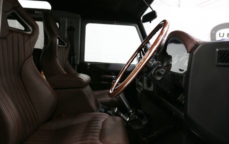 Land Rover Defender 90 Bespoke with a Unique Specification and Features 8