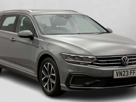 Volkswagen Passat 1.4 TSI 13kWh GTE Estate 5dr Petrol Plug-in Hybrid DSG Euro 6 (s/s) (218 ps