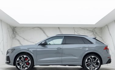 Audi RS Q8 Vorsprung 2