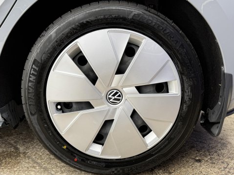 Volkswagen ID.3 Pro Performance 58kWh Life Hatchback 5dr Electric Auto (204 ps) 16