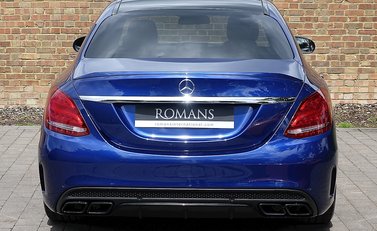 Mercedes-Benz C Class C63 Saloon 17