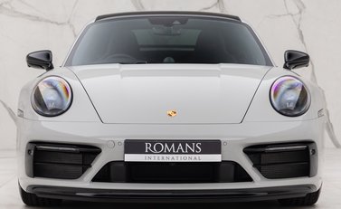 Porsche 911 CARRERA GTS (992) 4