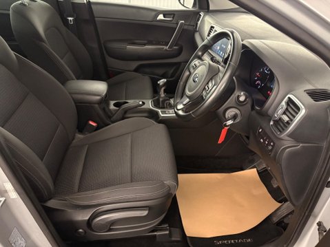 Kia Sportage 1.6 GDi 2 Euro 6 (s/s) 5dr 3
