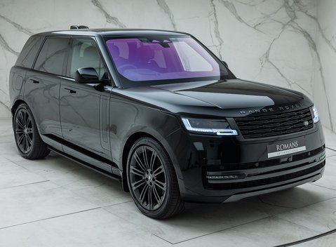 Land Rover Range Rover D350 FIRST EDITION 11