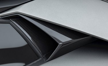 Lamborghini Aventador SV LP 750-4 Roadster 30