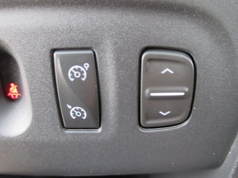 Dacia Sandero Stepway 0.9 TCe Comfort Euro 6 (s/s) 5dr 37
