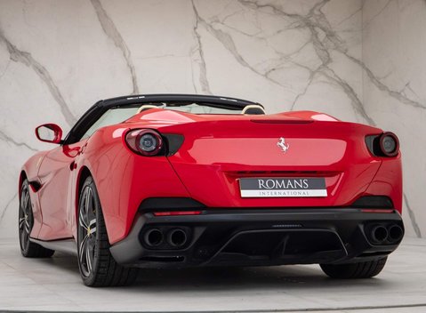 Ferrari Portofino 4
