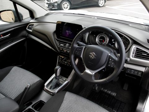2023 Suzuki s-cross thumbnail 5