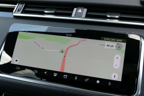 Land Rover Range Rover Velar R-DYNAMIC SE 25