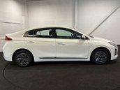 Hyundai IONIQ 1.6 IONIQ Premium FHEV Semi-Auto 5dr 7