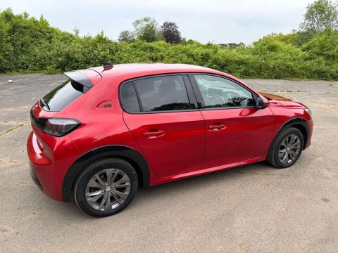 Peugeot 208 208 Allure EV 5dr 5