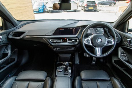 BMW 1 Series 118I M SPORT