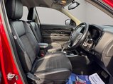 Mitsubishi Outlander 2.0h 12kWh Juro CVT 4WD Euro 6 (s/s) 5dr 11