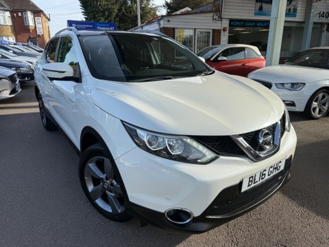 Nissan Qashqai 1.5 dCi N-Connecta 2WD Euro 6 (s/s) 5dr 9