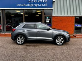 Volkswagen T-Roc 1.5 T-Roc R-Line TSI Semi-Auto 5dr 10