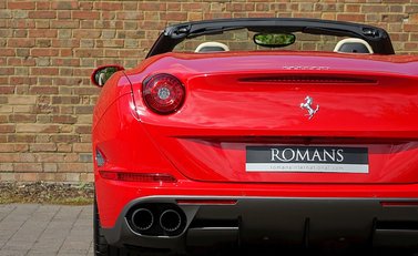 Ferrari California T 14