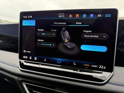 Volkswagen Tiguan 1.5 TSI eHybrid 19.7kWh R-Line SUV 5dr Petrol Plug-in Hybrid DSG Euro 6 (s/ 50
