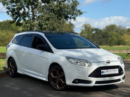 Ford Focus 2.0T EcoBoost ST-3 Euro 5 (s/s) 5dr