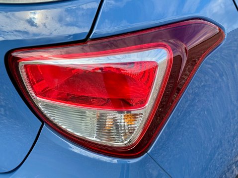 Hyundai i10 SE 48