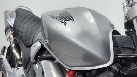 Honda CB 900 2004 36K GREAT CONDITION WARRANTY MOT 919CC NAKED BIKE 8