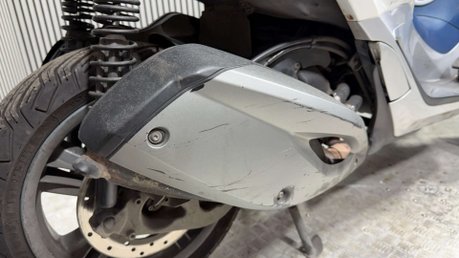 Piaggio MP3 YOURBAN LT 300 RIDE ON A CAR LICENCE TRIKE BIKE PROJECT 19