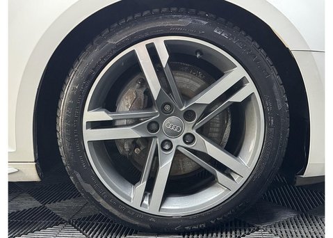 Audi A4 3.0 TDI V6 S line Estate 5dr Diesel S Tronic quattro Euro 6 (s/s) (218 ps) 30