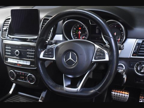 Mercedes-Benz GLE 3.0 GLE350d V6 AMG Line (Premium) SUV 5dr Diesel G-Tronic 4MATIC Euro 6 (s/ 10