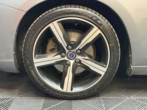 Volvo V60 2.0 D4 R-Design Lux Nav Euro 6 (s/s) 5dr 23