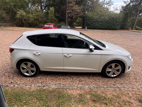 SEAT Leon 2.0 Leon FR Technology TDI 5dr 9