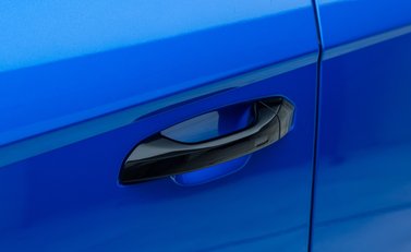 Lamborghini Urus PERFORMANTE 38