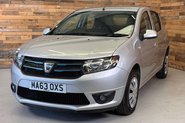 Dacia Sandero 1.5 dCi Laureate Hatchback 5dr Diesel Manual Euro 5 (90 ps) 3
