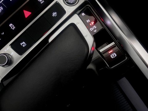 Audi E-Tron 50 Technik SUV 5dr Electric Auto quattro 71.2kWh (11kW Charger) (313 ps) 16