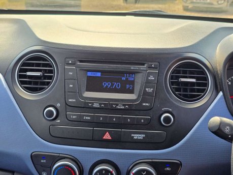 Hyundai i10 1.2 SE Auto Euro 6 5dr 27