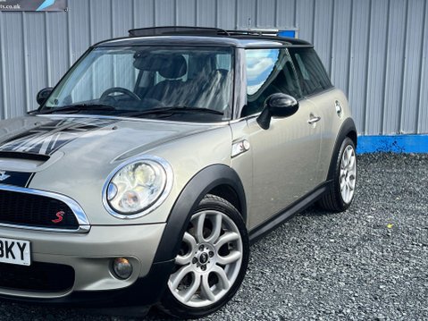 Mini Hatch 1.6 Cooper S Euro 4 3dr 24