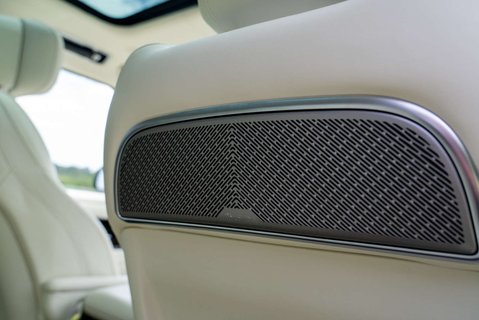 Land Rover Range Rover D350 Autobiography 14