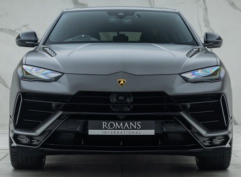 Lamborghini Urus S 7