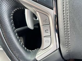 Mitsubishi Outlander 2.4 Outlander Dynamic PHEV CVT 4WD 5dr 61
