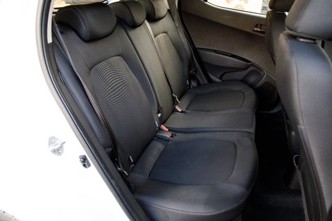 Hyundai i10 SE 24