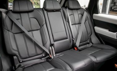 Land Rover Range Rover Sport 3.0 SDV6 HSE Dynamic 13