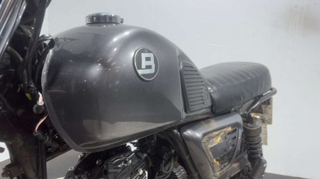 Bullit Bluroc 2021 6K RUNNING RETRO MODERN CLASSIC BIKE PROJECT 125CC LEARNER 22