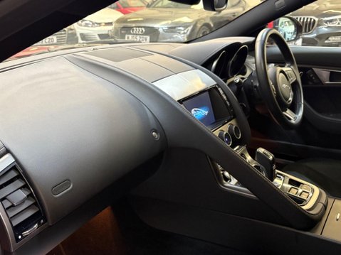 Jaguar F-Type 3.0 V6 Auto Euro 5 (s/s) 2dr 10