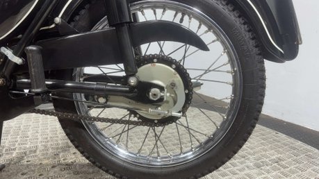BSA Bantam 175 D14/4 1968 VERY CLEAN CLASSIC PROJECT COLLECTORS BIKE 12