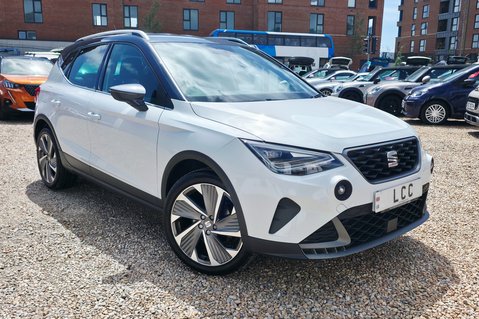 SEAT Arona ECOTSI FR SPORT.. STUNNING EXAMPLE.. 1 PREVIOUS OWNER 1