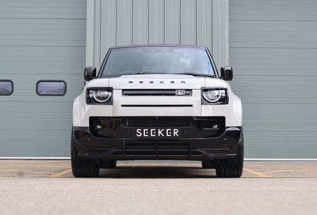 Land Rover Defender 90 2026 Brand NEW  HARD TOP STYLED BY SEEKER AIR SUSPENSION AND JUMP SEAT 